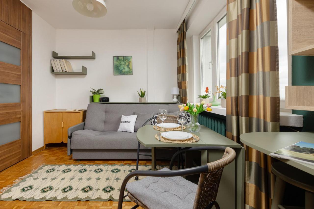 Charming Ludna By Renters Lägenhet Warszawa