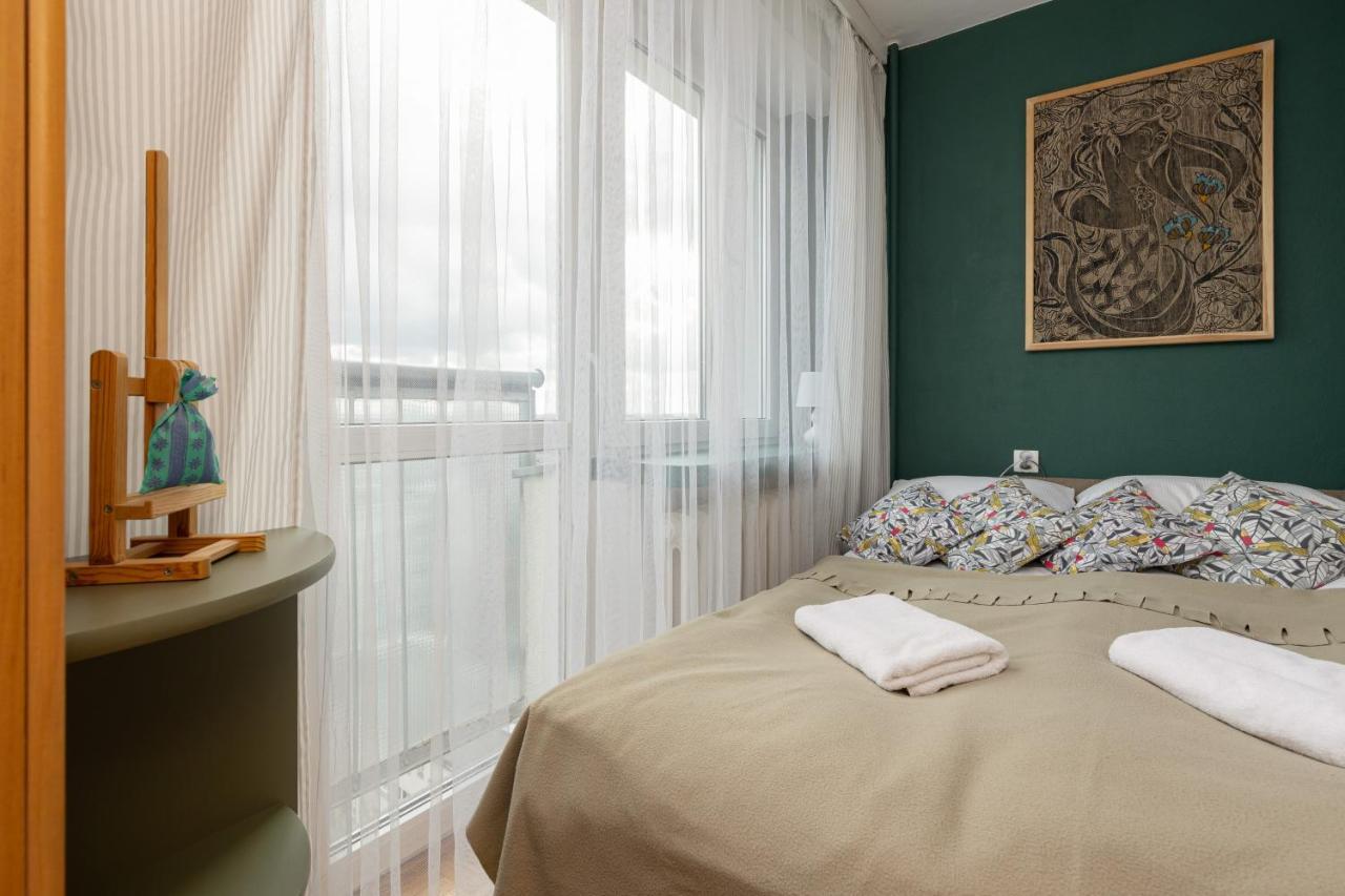 Charming Ludna By Renters * Warszawa